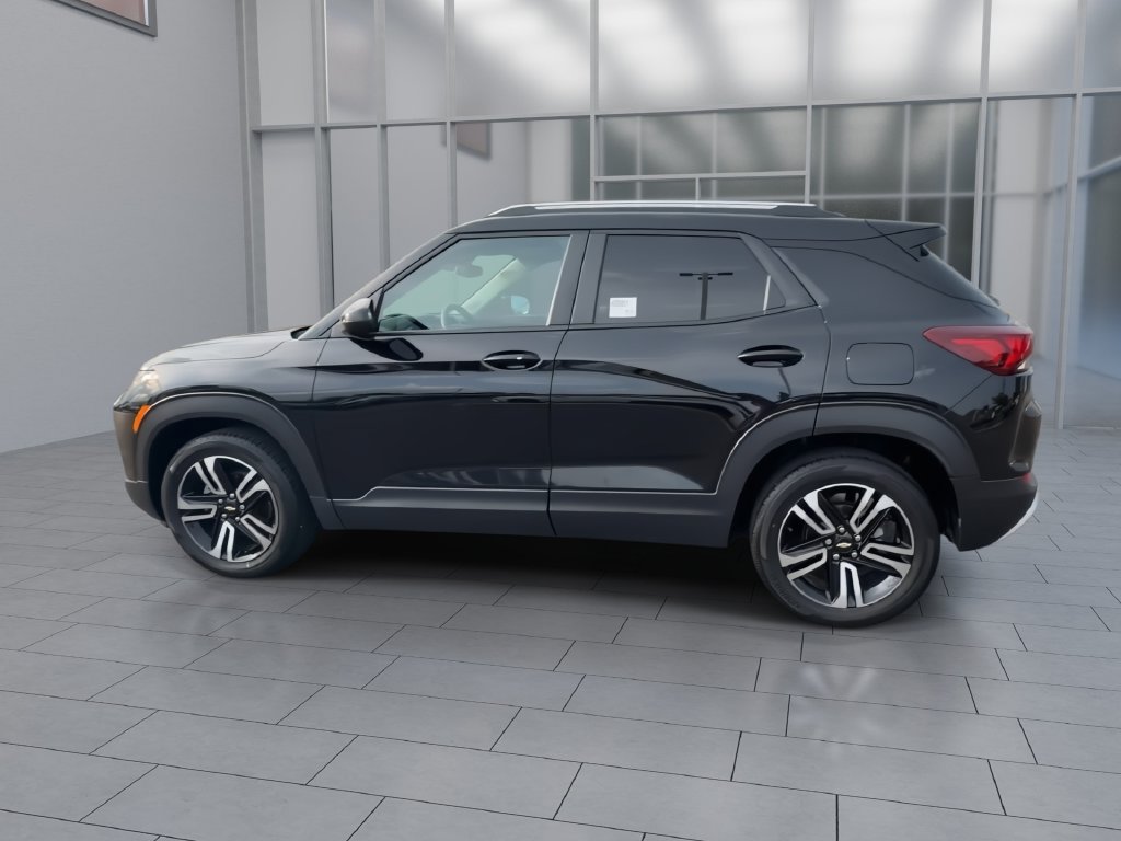 Used 2023 Chevrolet TrailBlazer LT FWD image 5