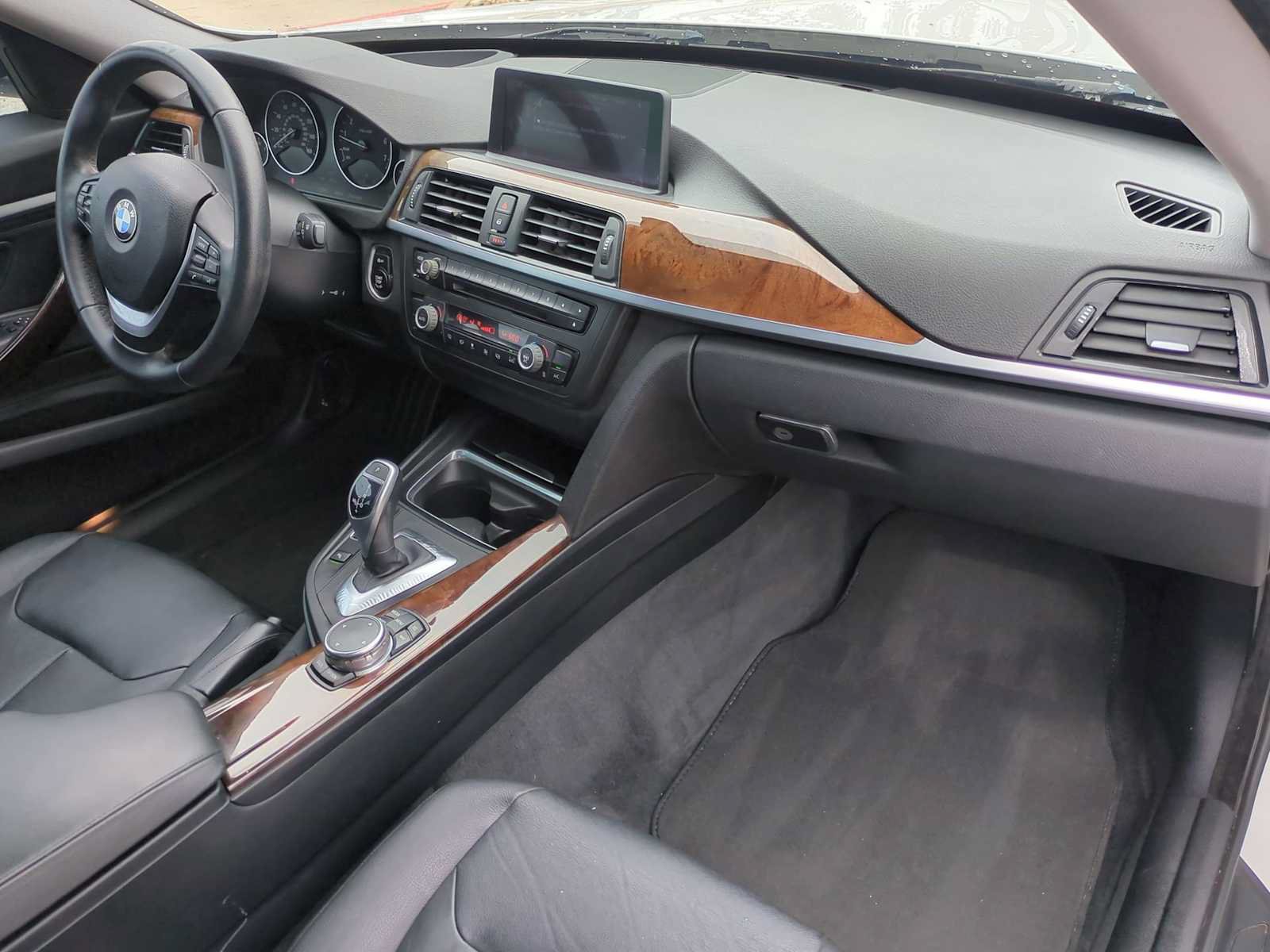 Used 2015 BMW 328i Gran Turismo xDrive AWD/4WD image 30