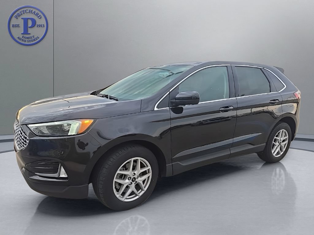 Used 2023 Ford Edge SEL w/ Convenience Package AWD/4WD image 3