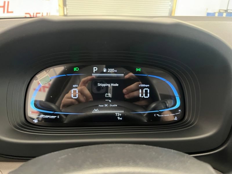 New 2026 Hyundai Venue SEL FWD image 25