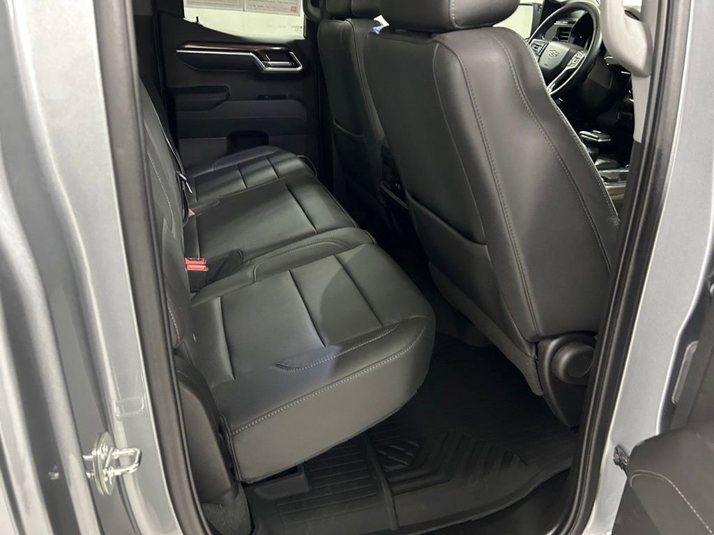 Used 2023 Chevrolet Silverado 1500 RST w/ RST All Star Premium Package AWD/4WD image 14