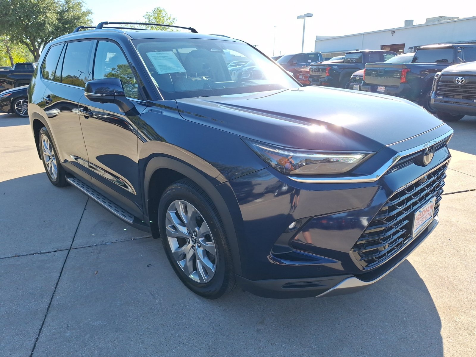 Used 2026 Toyota Grand Highlander FWD image 8