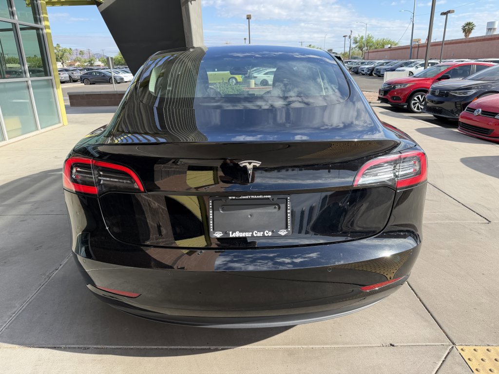 Used 2022 Tesla Model 3 image 13