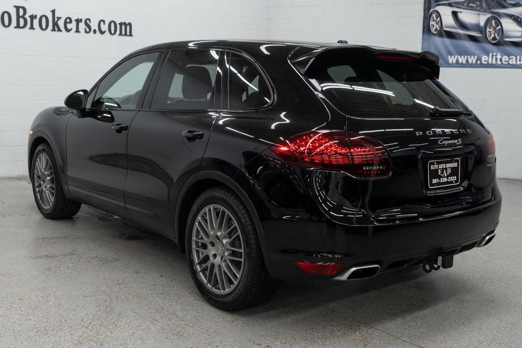 Used 2014 Porsche Cayenne S AWD/4WD image 6