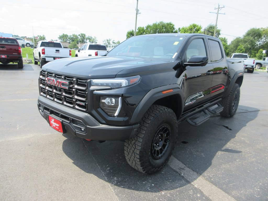 Certified 2024 GMC Canyon AT4X w/ AT4X AEV Edition AWD/4WD image 14