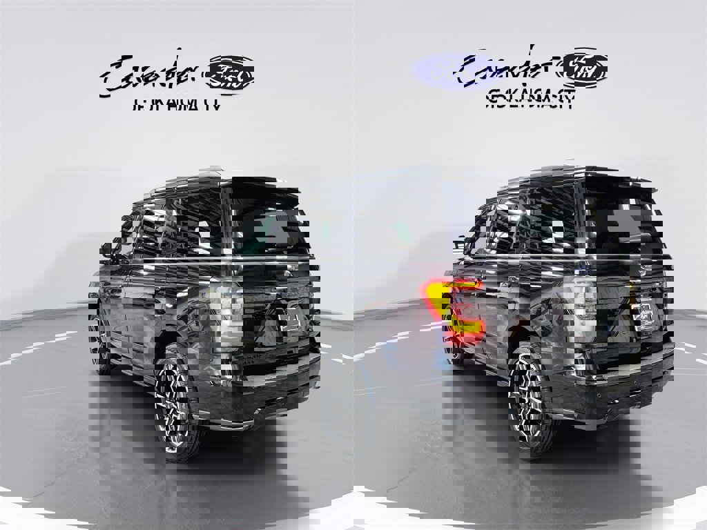 Used 2021 Ford Expedition Limited image 6