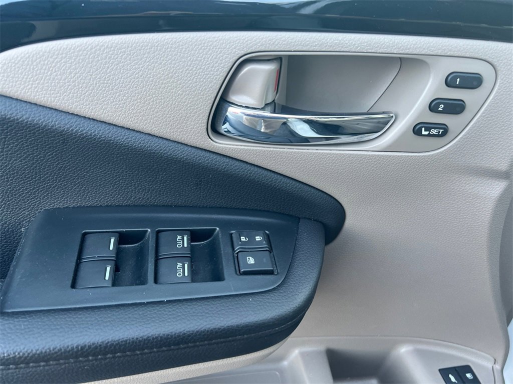 Used 2022 Honda Pilot Elite image 14