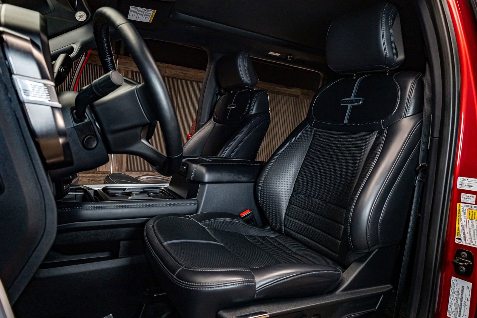 Used 2025 Ford F250 Platinum image 24