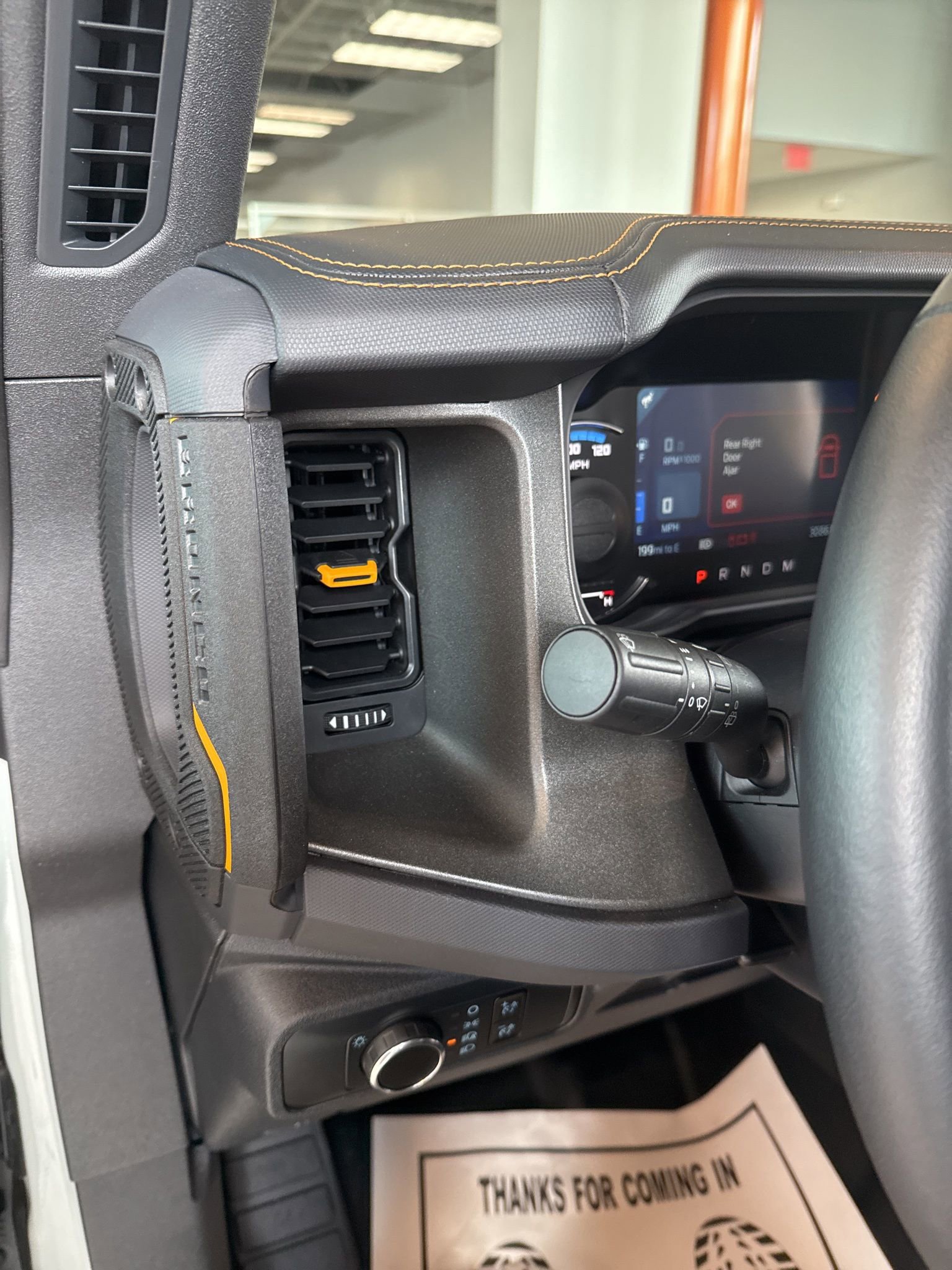 Used 2024 Ford Bronco Badlands image 29