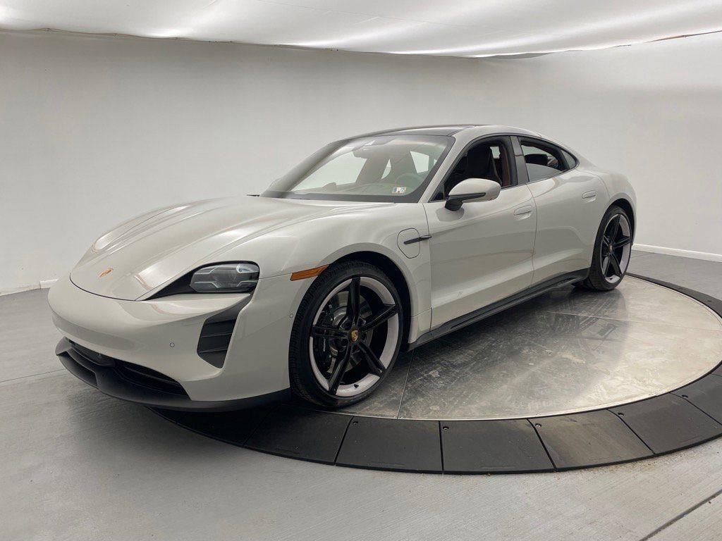 Used 2024 Porsche Taycan GTS image 1