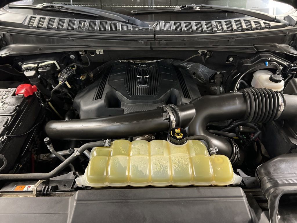 Used 2020 Lincoln Navigator Reserve w/ Equipment Group 208A Reserve image 43