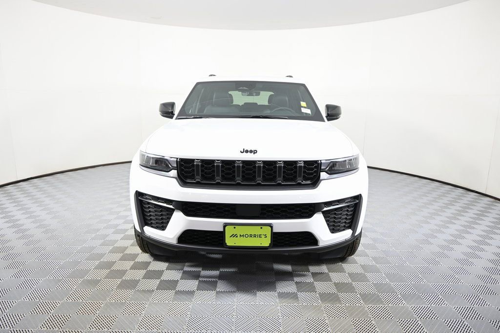 New 2026 Jeep Grand Cherokee Laredo image 10