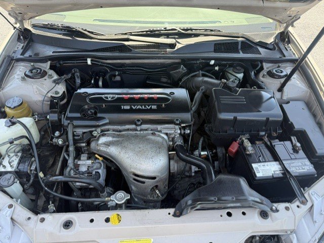 Used 2002 Toyota Camry LE FWD image 8