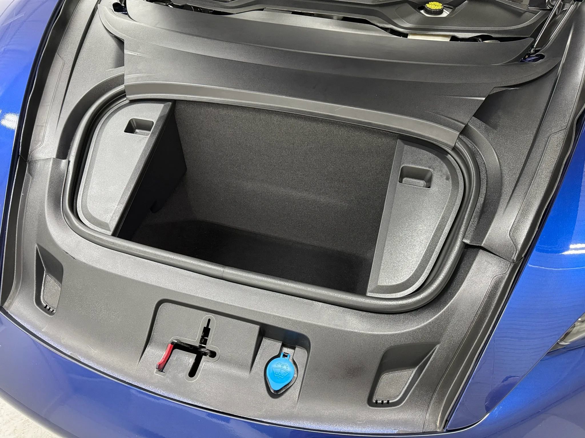 Used 2023 Porsche Taycan GTS AWD/4WD image 52