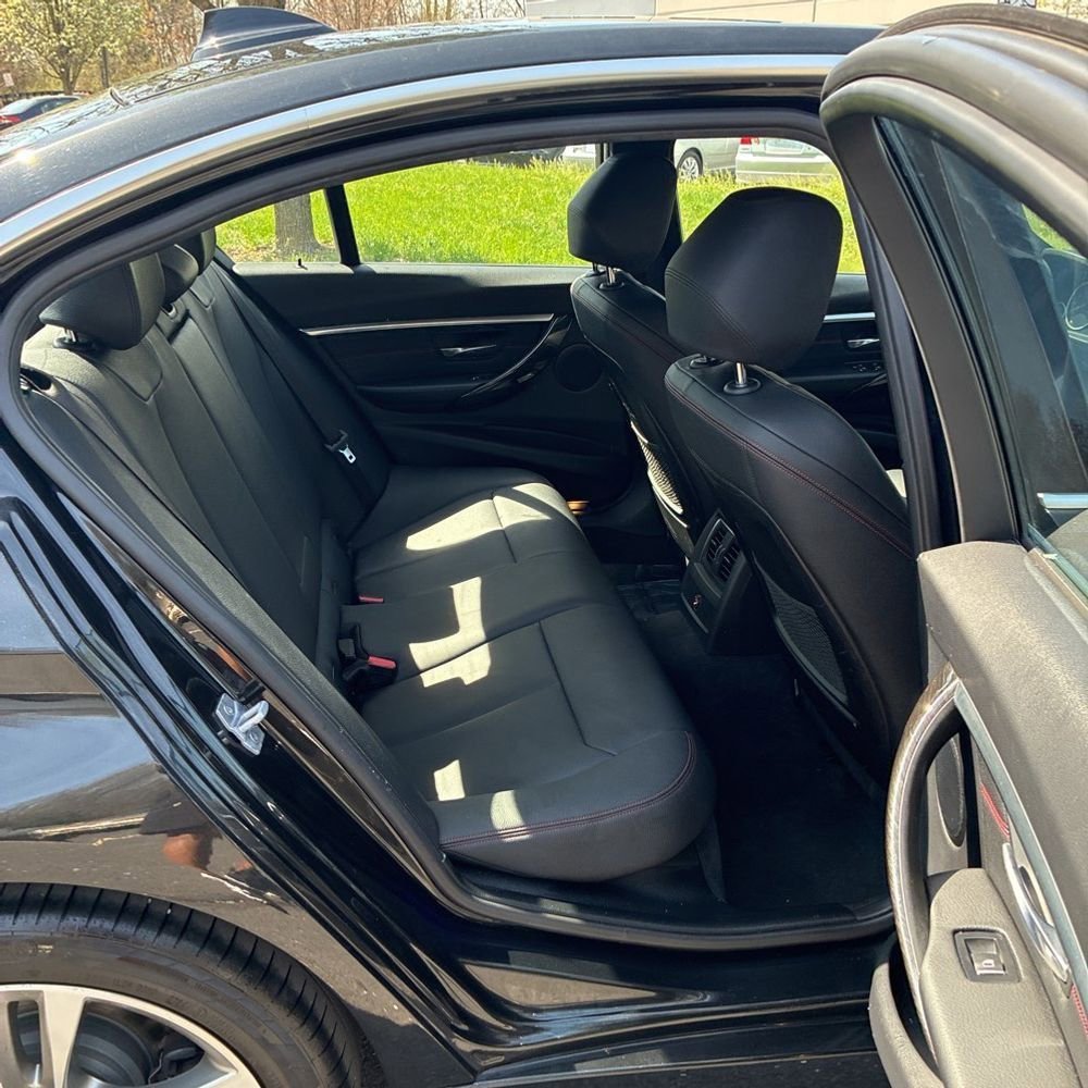 Used 2017 BMW 330e image 13