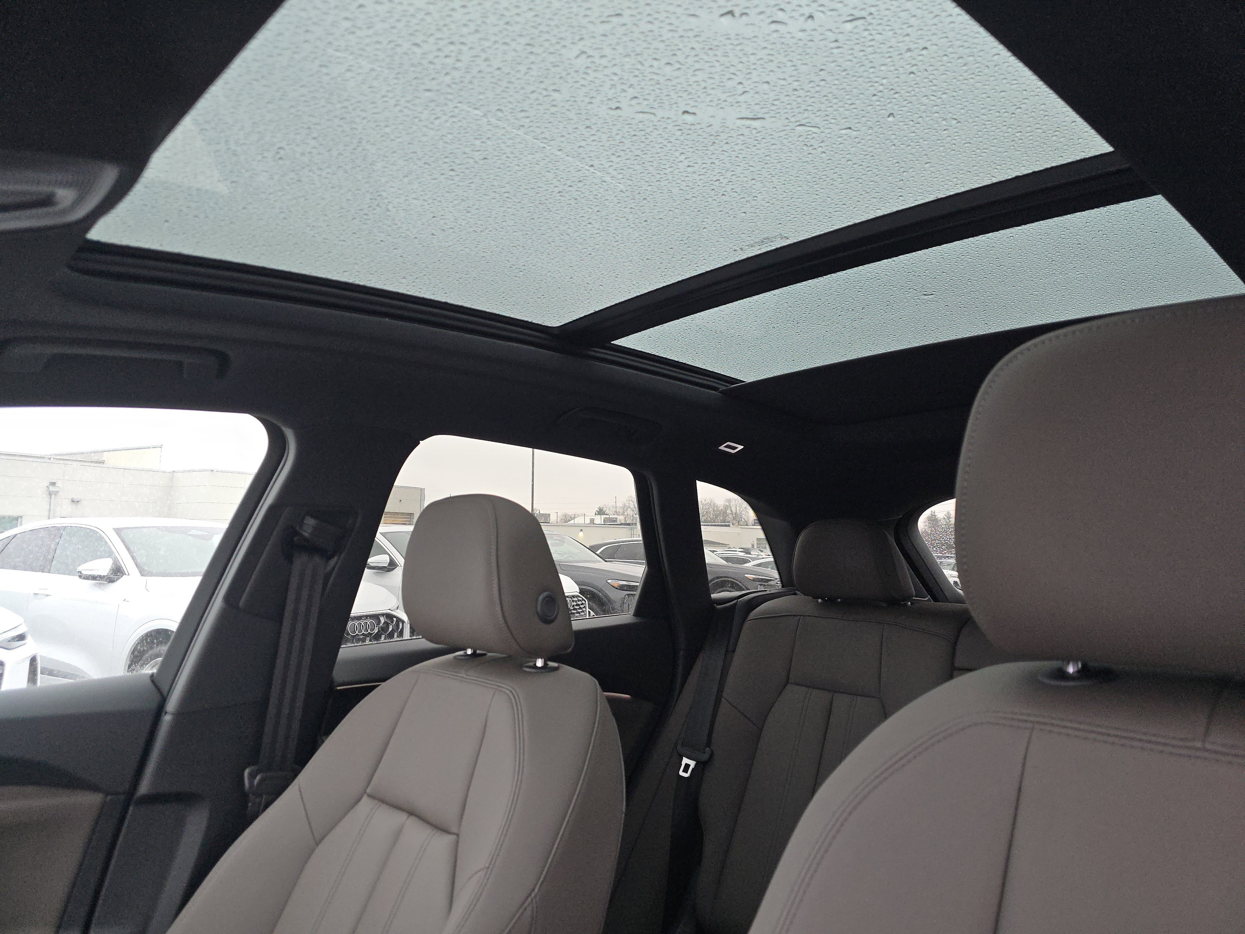 New 2025 Audi Q5 Premium image 9