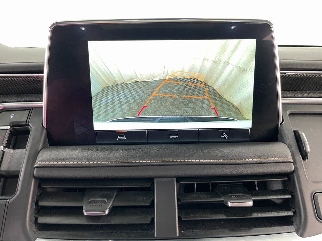 Used 2023 GMC Yukon XL AT4 w/ Max Trailering Package image 4