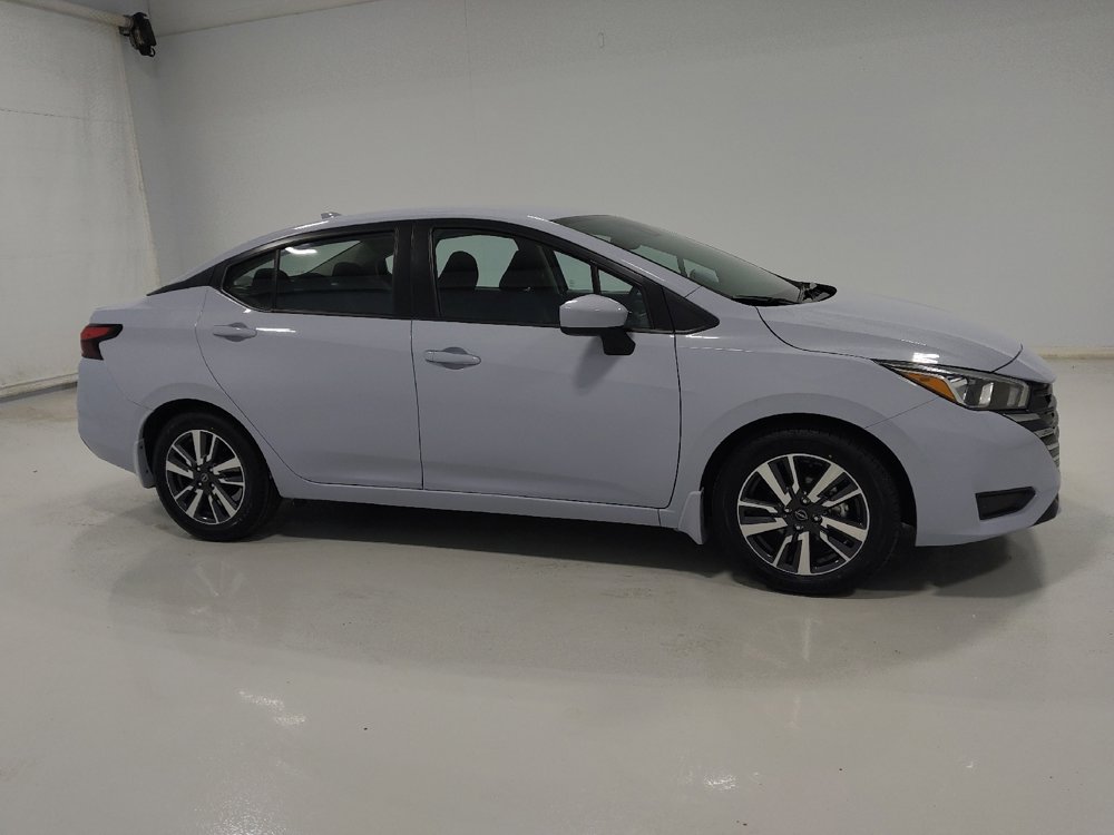 Used 2024 Nissan Versa SV w/ Trunk Package image 11