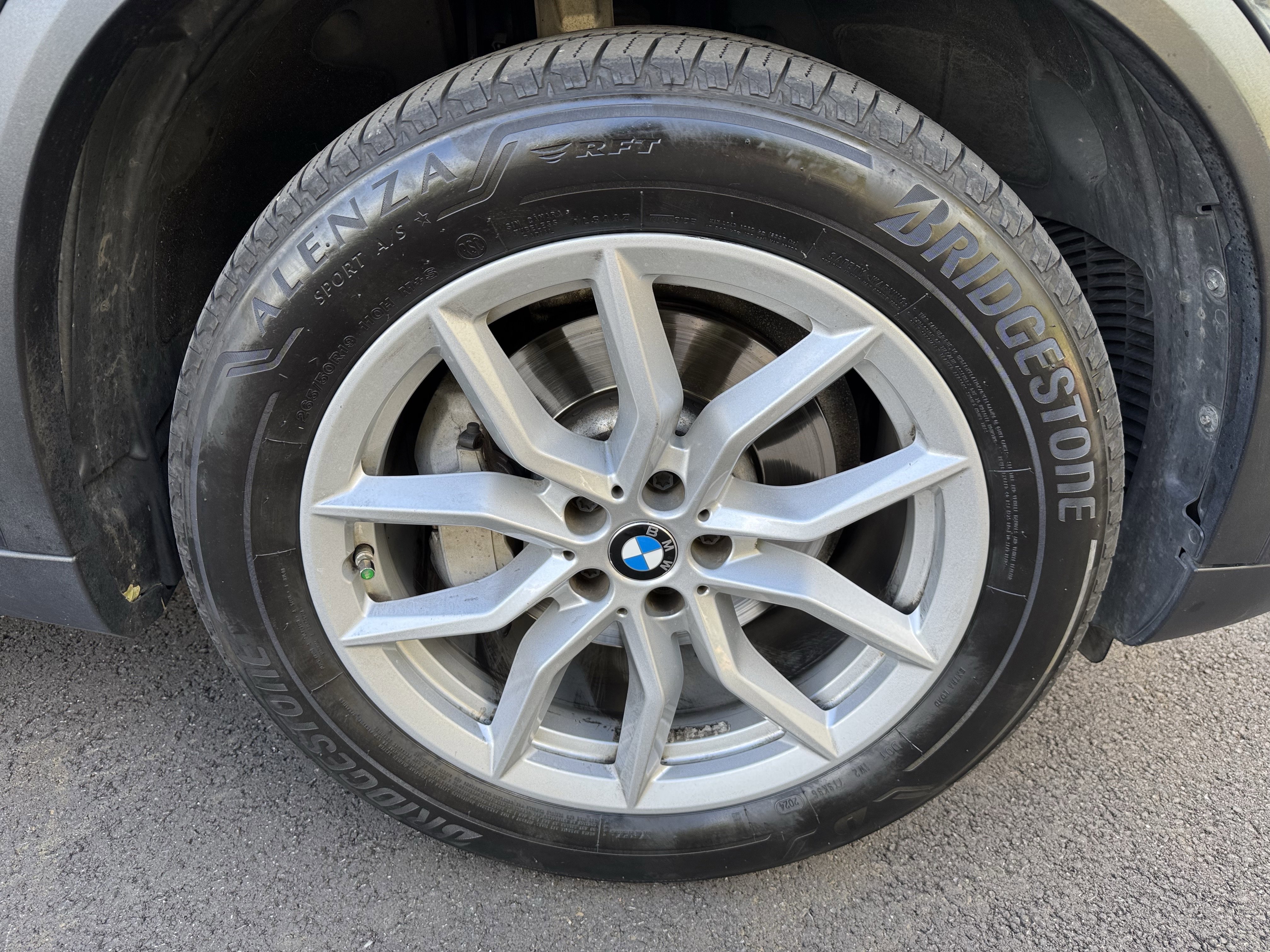 Used 2019 BMW X5 xDrive40i w/ Premium Package 2 image 32