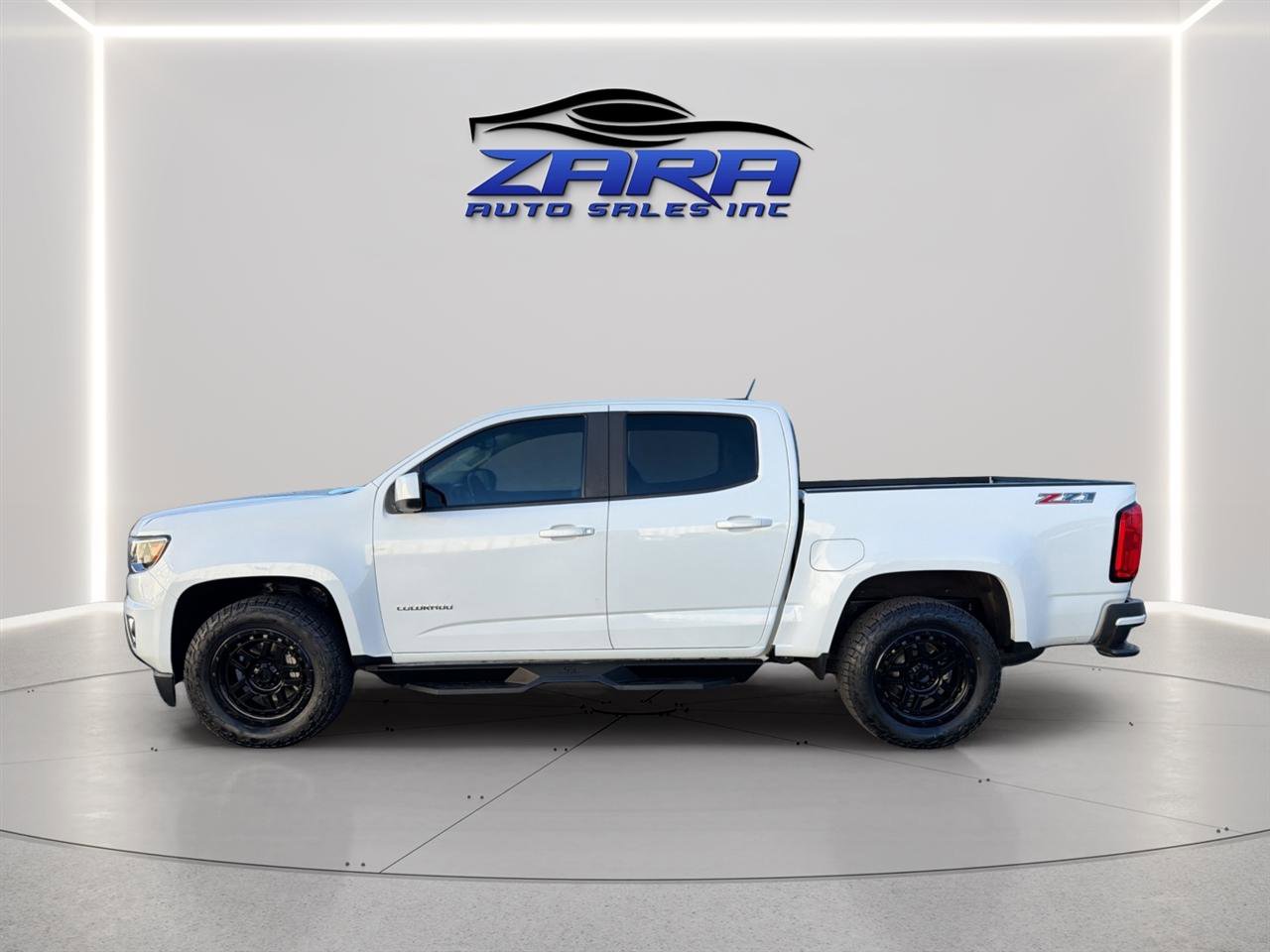 Used 2017 Chevrolet Colorado Z71 image 4