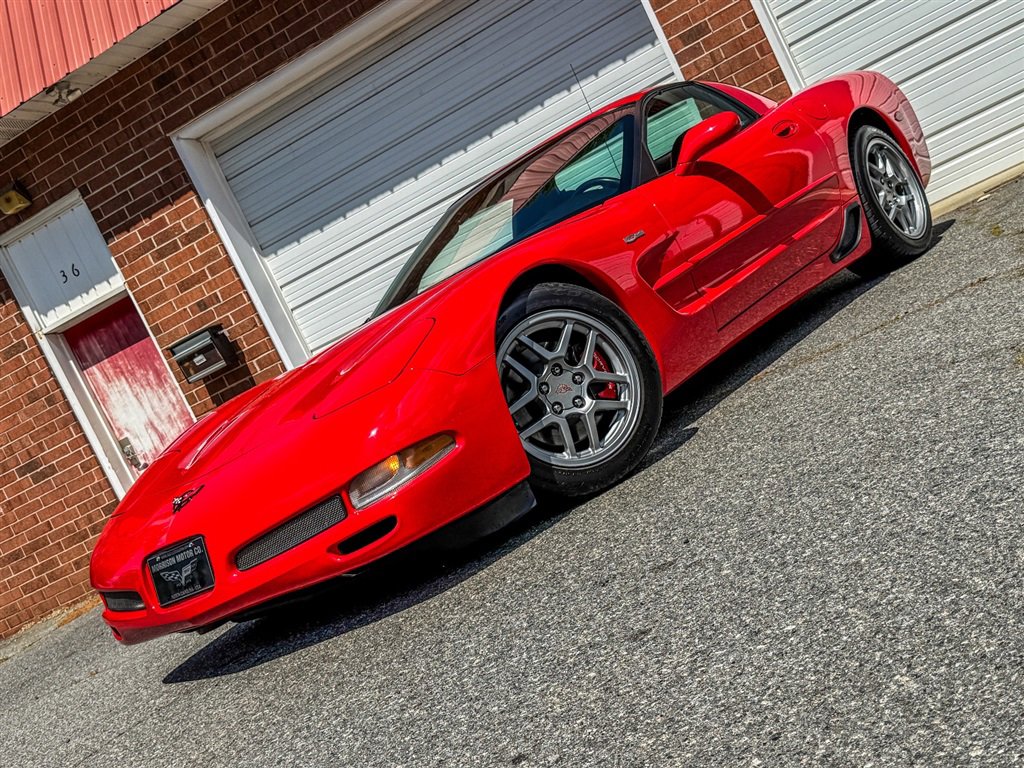 Used 2002 Chevrolet Corvette Z06 w/ Memory Pkg RWD image 3