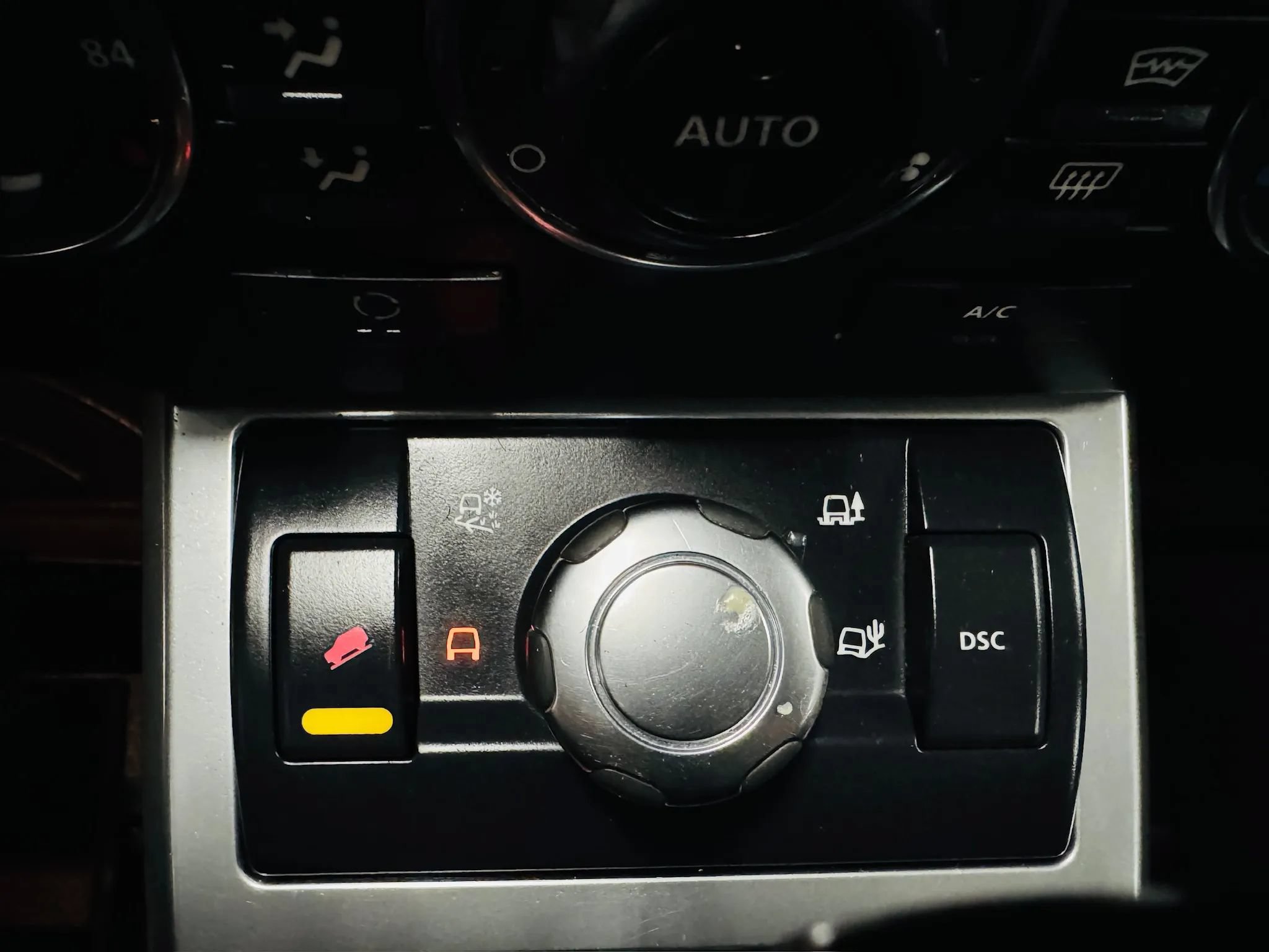 Used 2010 Land Rover LR2 HSE AWD/4WD image 21