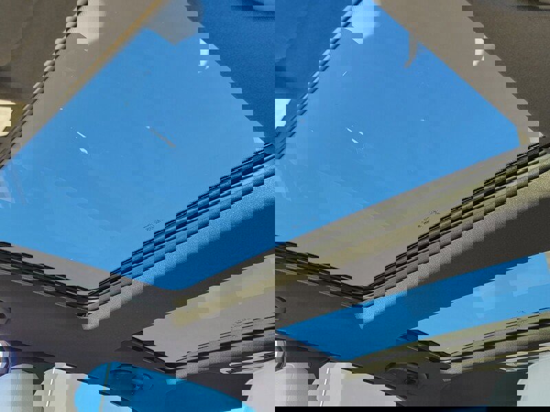 Used 2011 Mercedes-Benz C 300 Sedan image 15