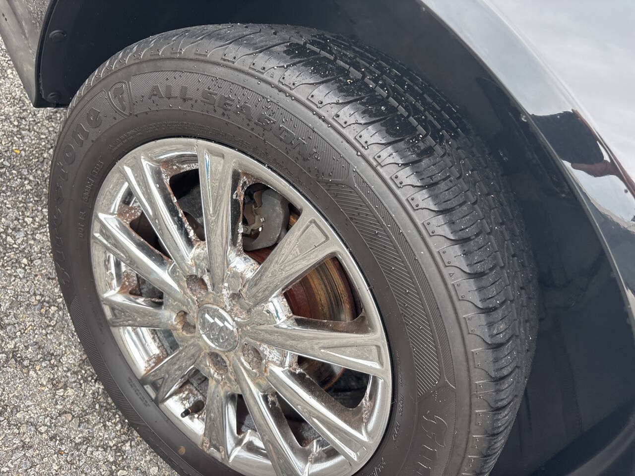Used 2011 Buick Lucerne CXL FWD image 17