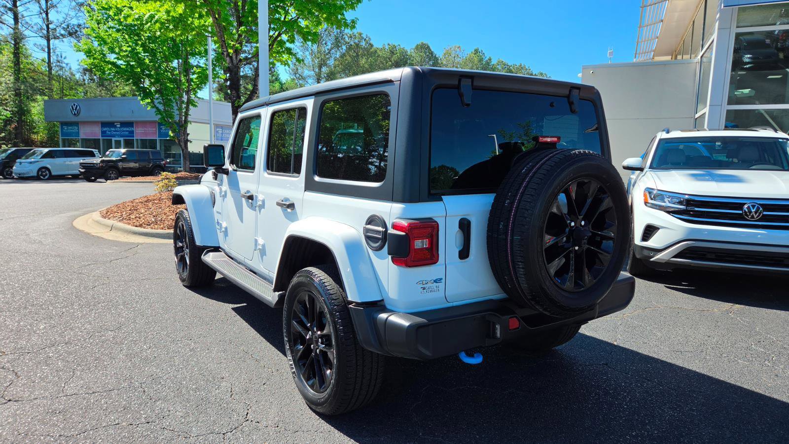 Used 2023 Jeep Wrangler Sahara w/ Cold Weather Group image 3