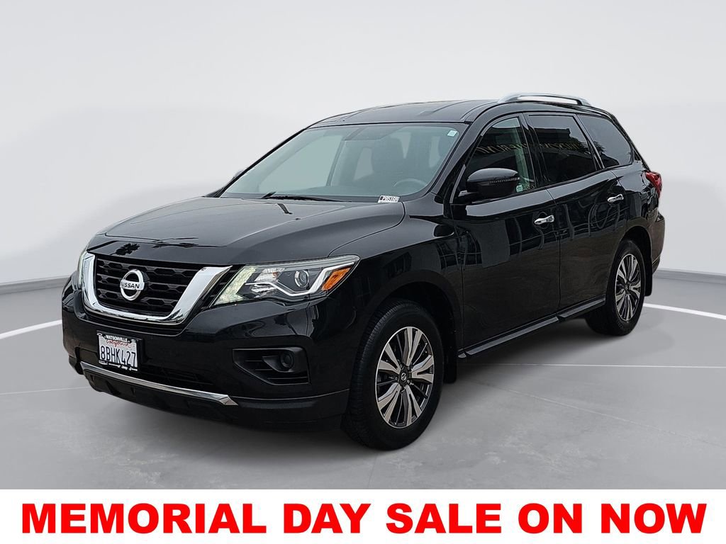 Used 2017 Nissan Pathfinder S FWD image 7