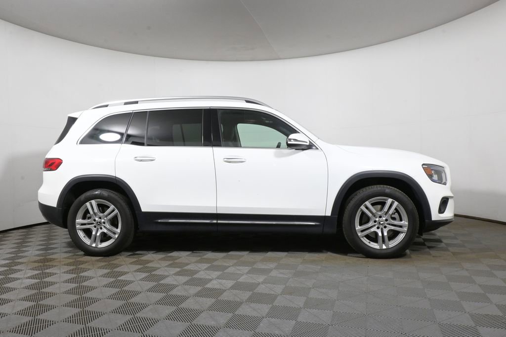 Used 2023 Mercedes-Benz GLB 250 4MATIC image 8