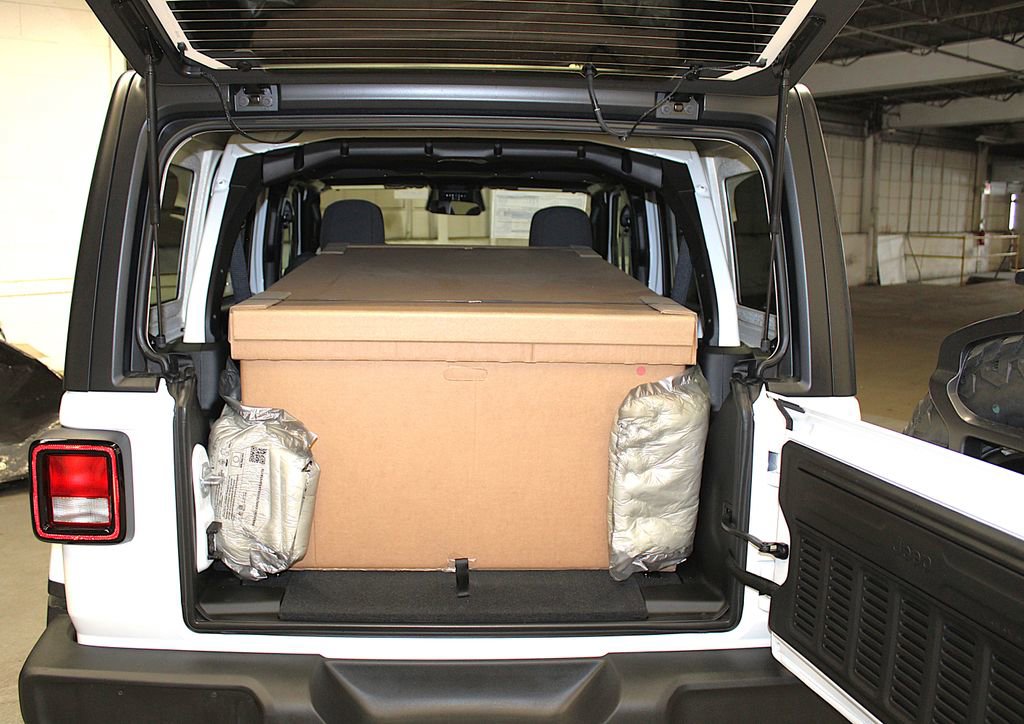 New 2026 Jeep Wrangler Unlimited Sport image 27