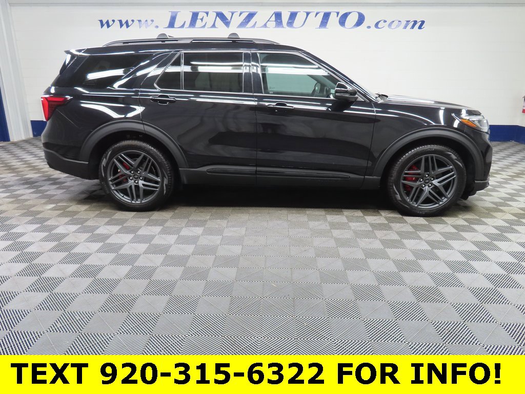 Used 2025 Ford Explorer ST video 2