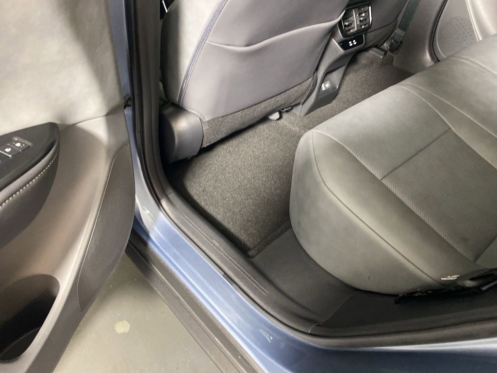 Certified 2025 Lexus RZ 450e image 27