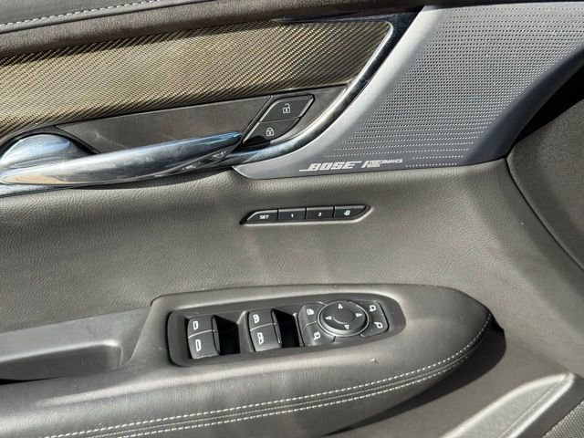 Used 2022 Cadillac XT6 Premium Luxury w/ Platinum Package image 8