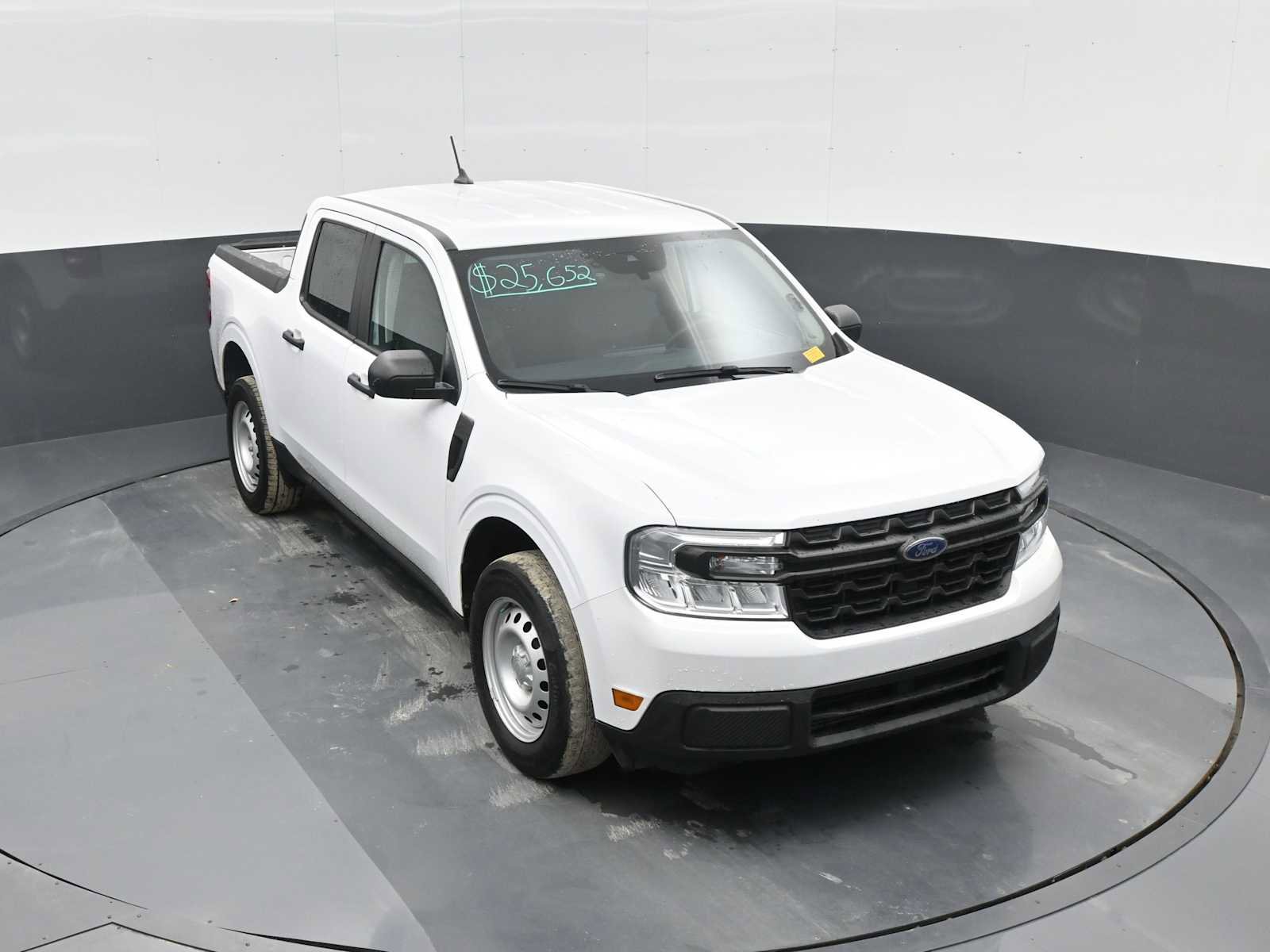 Used 2023 Ford Maverick XL image 20