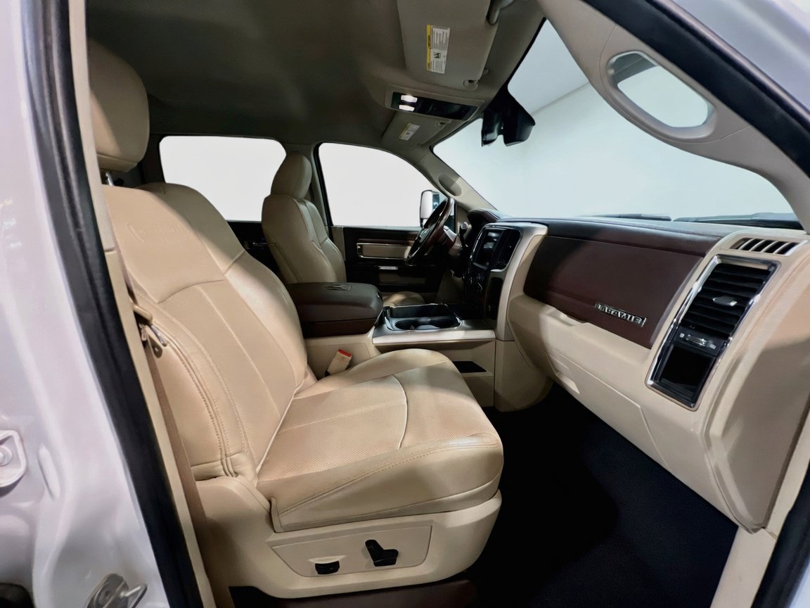 Used 2018 RAM 3500 Laramie AWD/4WD image 21