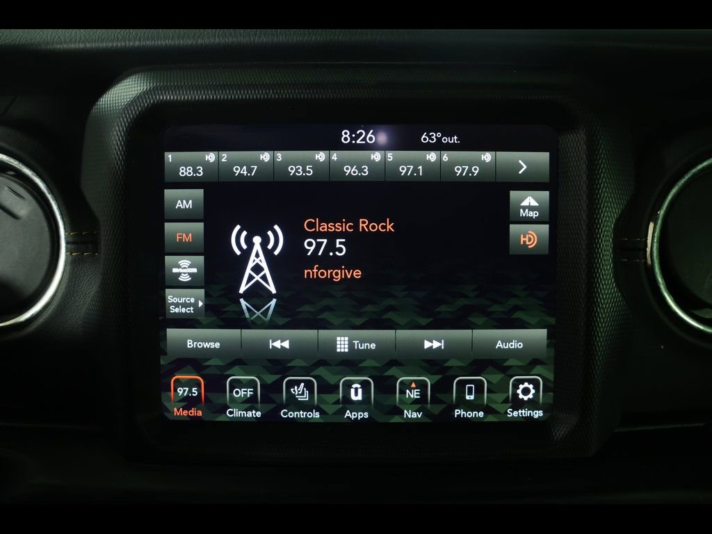 Used 2023 Jeep Wrangler Altitude image 23