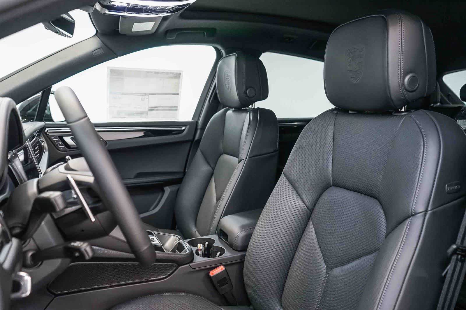 New 2026 Porsche Macan S AWD/4WD image 5