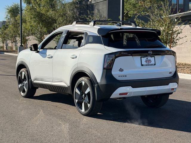 New 2026 Nissan Kicks SR w/ Cold Weather Package FWD image 3