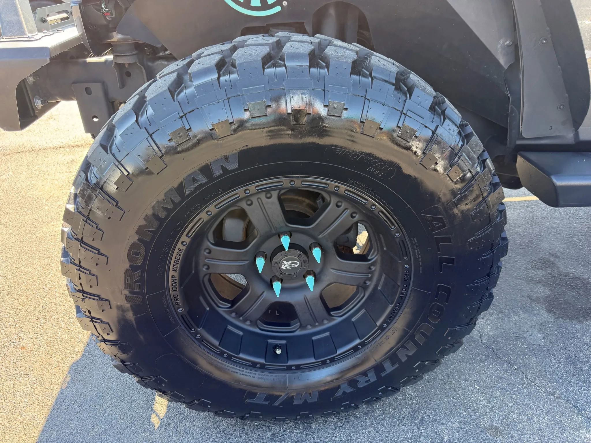 Used 2018 Jeep Wrangler Unlimited Sport S image 41