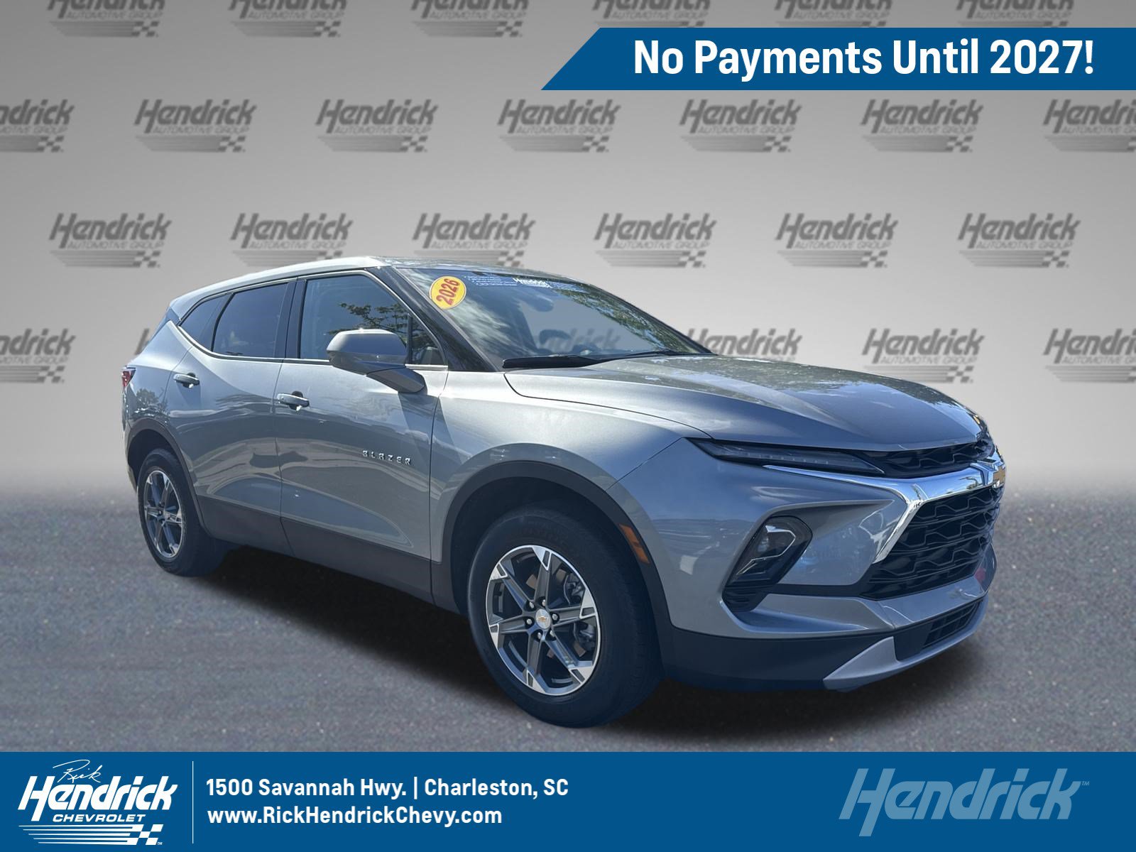 Used 2025 Chevrolet Blazer LT FWD image 1
