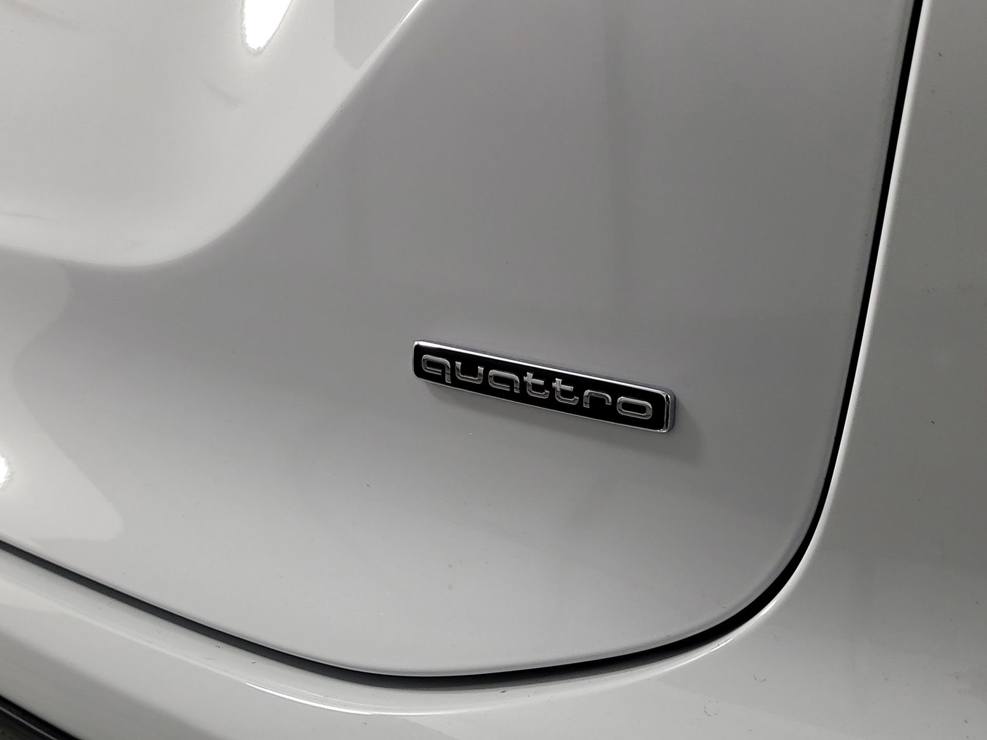 New 2025 Audi Q6 e-tron Premium Plus image 7