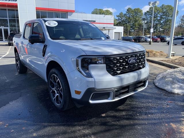 Used 2025 Ford Maverick Lariat w/ 4K Tow Package image 2