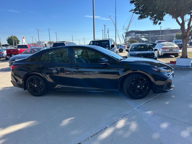 Used 2026 Toyota Camry SE w/ Multimedia Upgrade Package FWD image 2