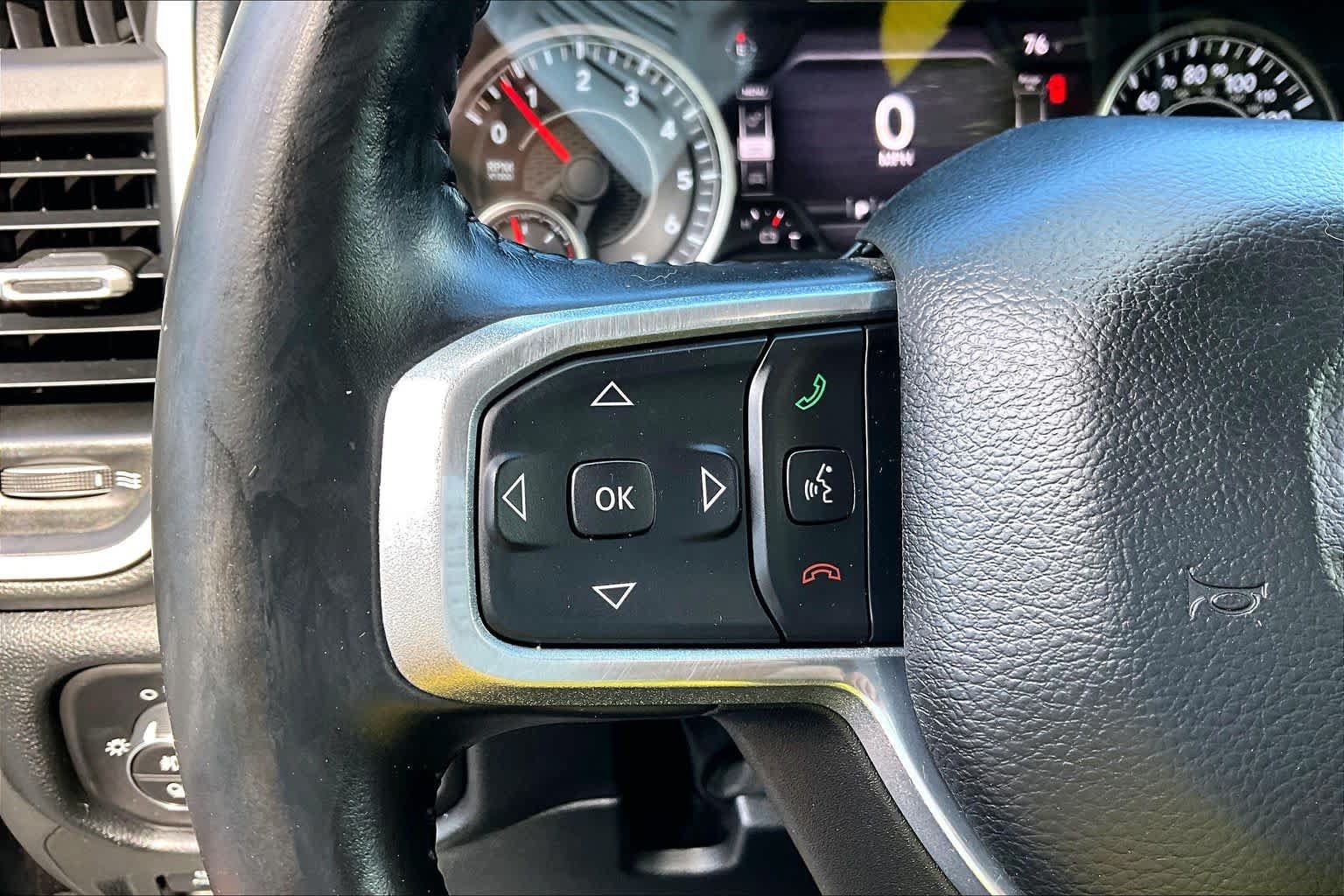 Used 2022 RAM 1500 Laramie AWD/4WD image 22