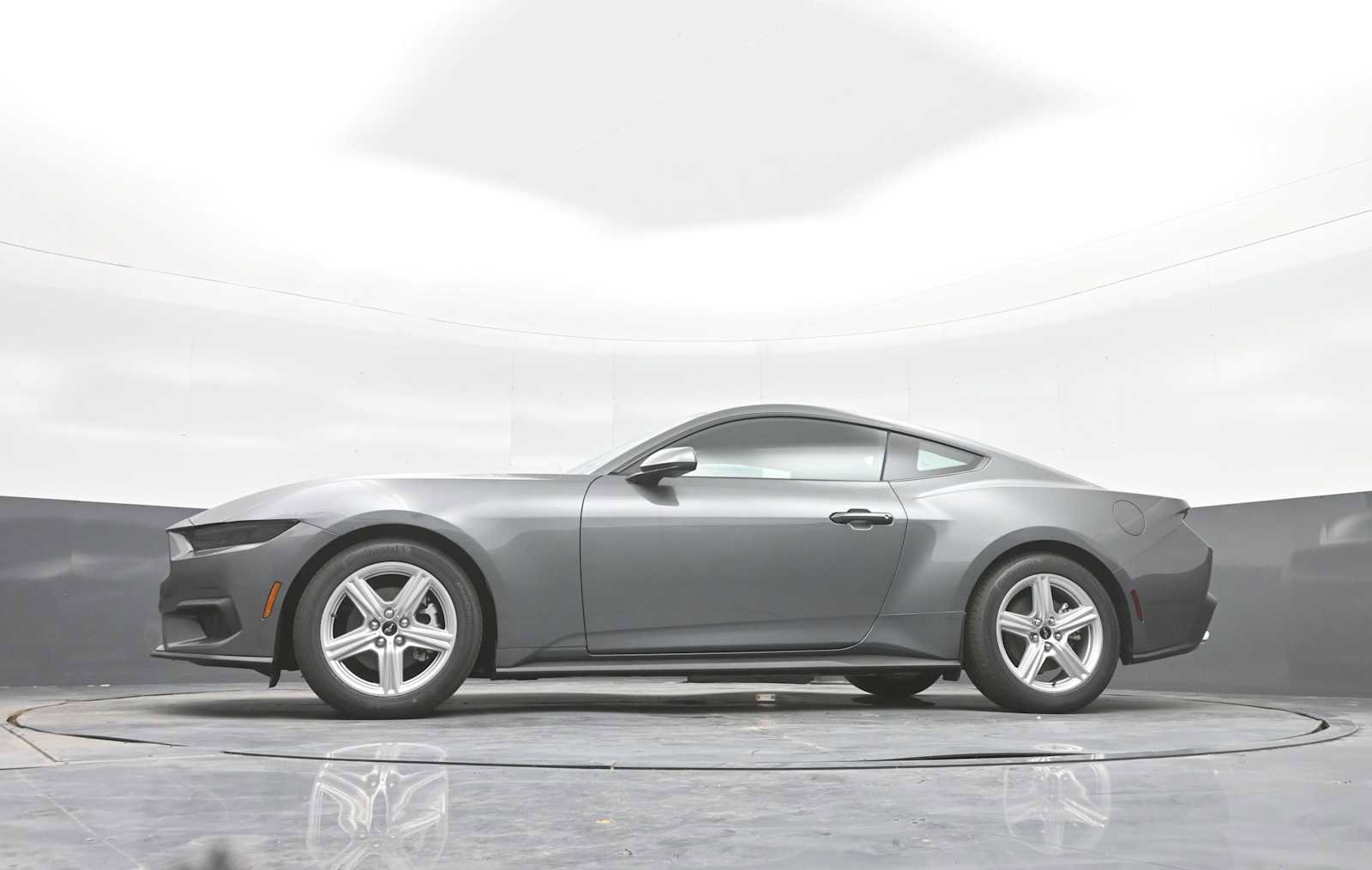 New 2026 Ford Mustang Coupe image 21