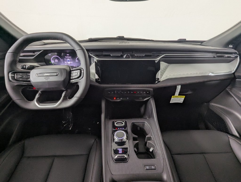 New 2026 Jeep Cherokee Limited AWD/4WD image 16