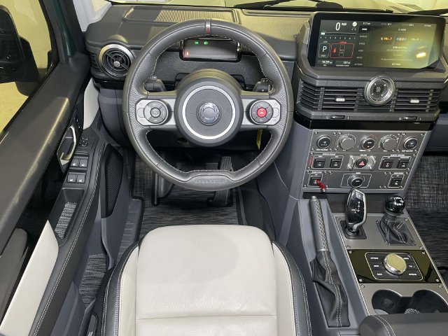 Used 2024 INEOS Grenadier Station Wagon AWD/4WD image 29