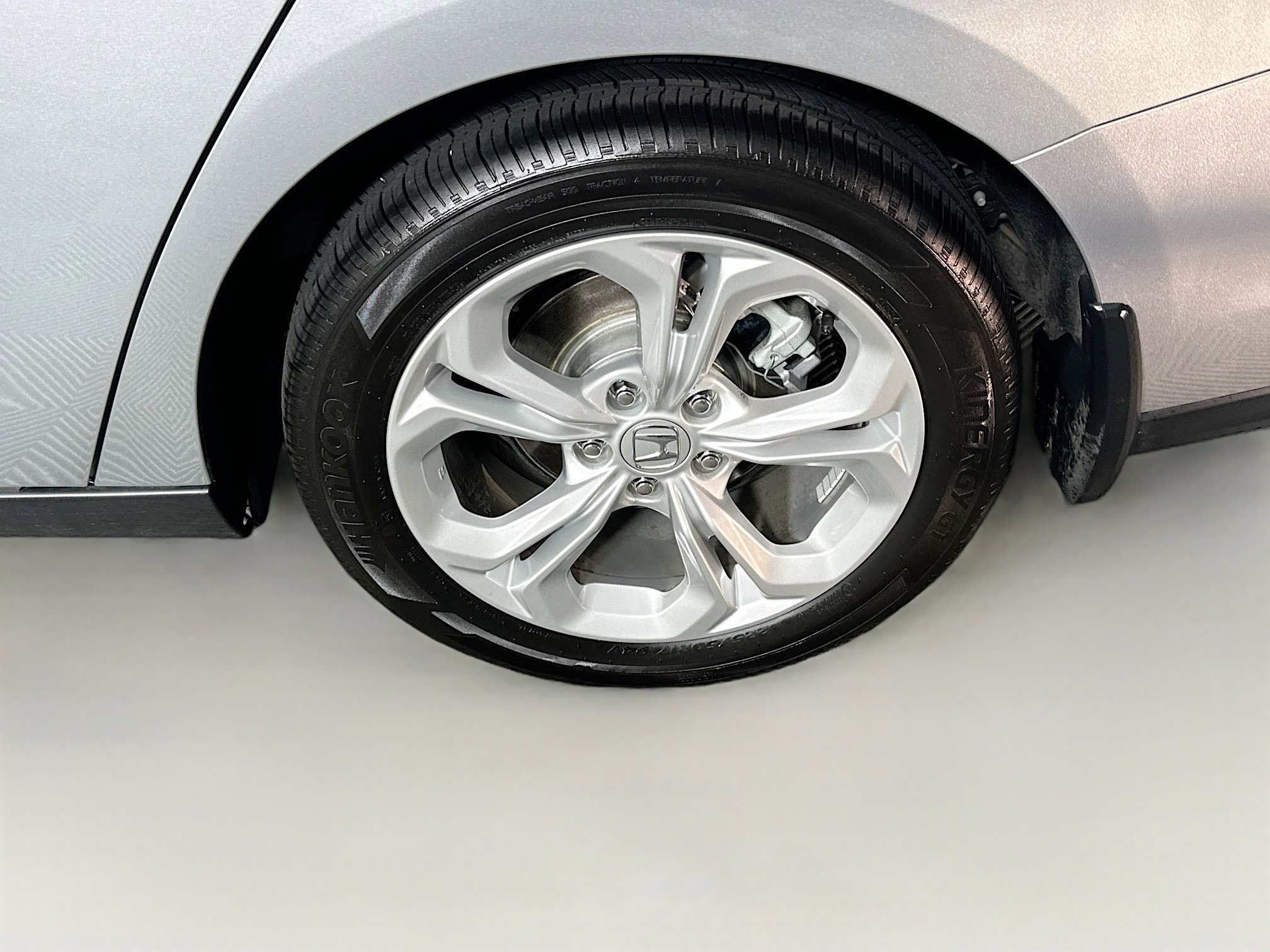 Used 2024 Honda Accord LX image 11